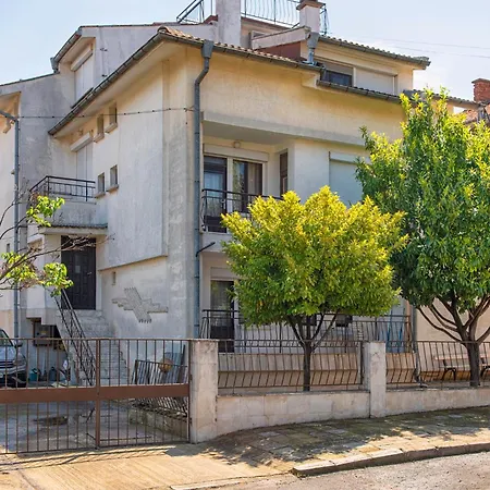 Valchevi 3*