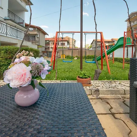 Valchevi Chernomorets