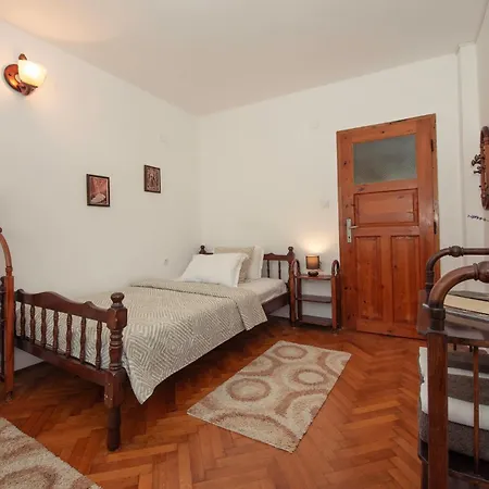 Valchevi Pensión 3*