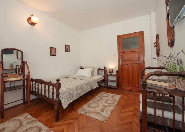 Valchevi Guest house 3*